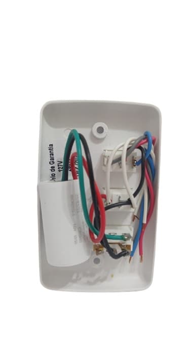 CHAVE P/VENTILADOR DE TETO 3-VEL CAP-09,0UF 3,0+6,0UF 1-TECLA LUZ - PRIMAVERA/ VENTI-DELTA LUNIK/ SPIRIT 110VOLTS - foto 1 de 2